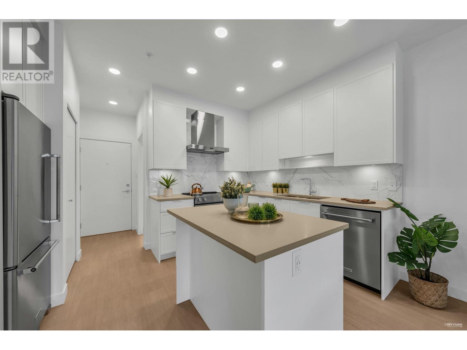 115 7788 18th Street, Burnaby, British Columbia  V3N 0J3 - Photo 11 - R2922098