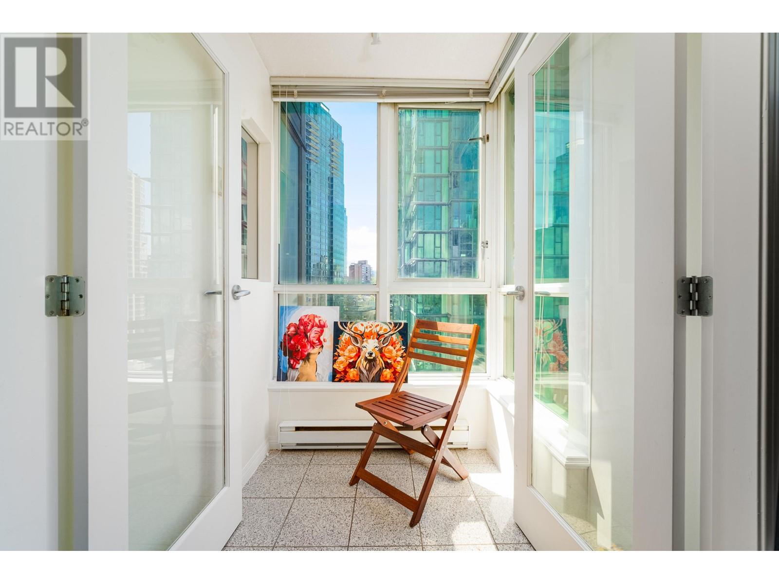 1902 1328 W Pender Street, Vancouver, British Columbia  V6E 4T1 - Photo 7 - R2914000