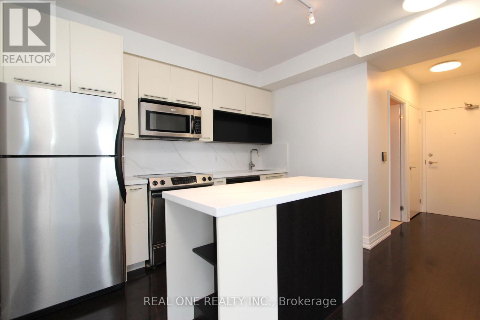 2505 - 21 Carlton Street, Toronto, Ontario  M5B 1L3 - Photo 2 - C9372963