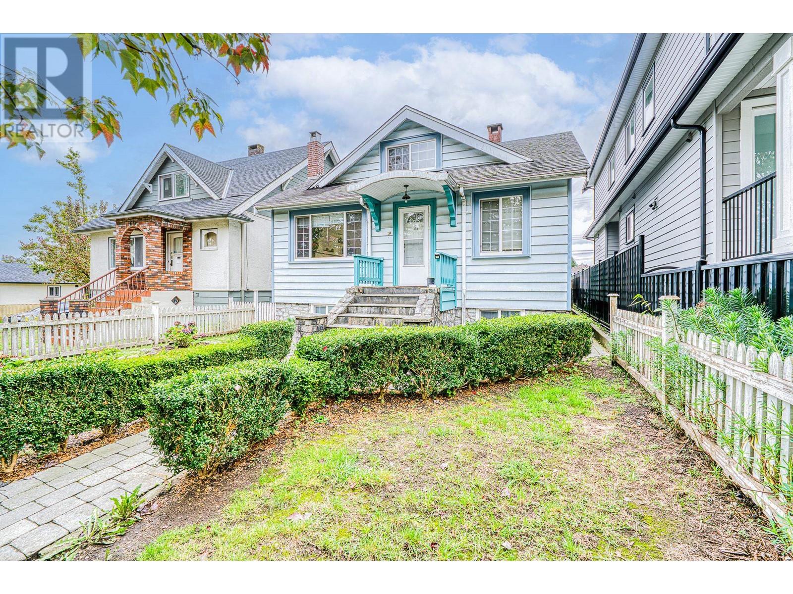 Property at 2779 NANAIMO STREET image 1