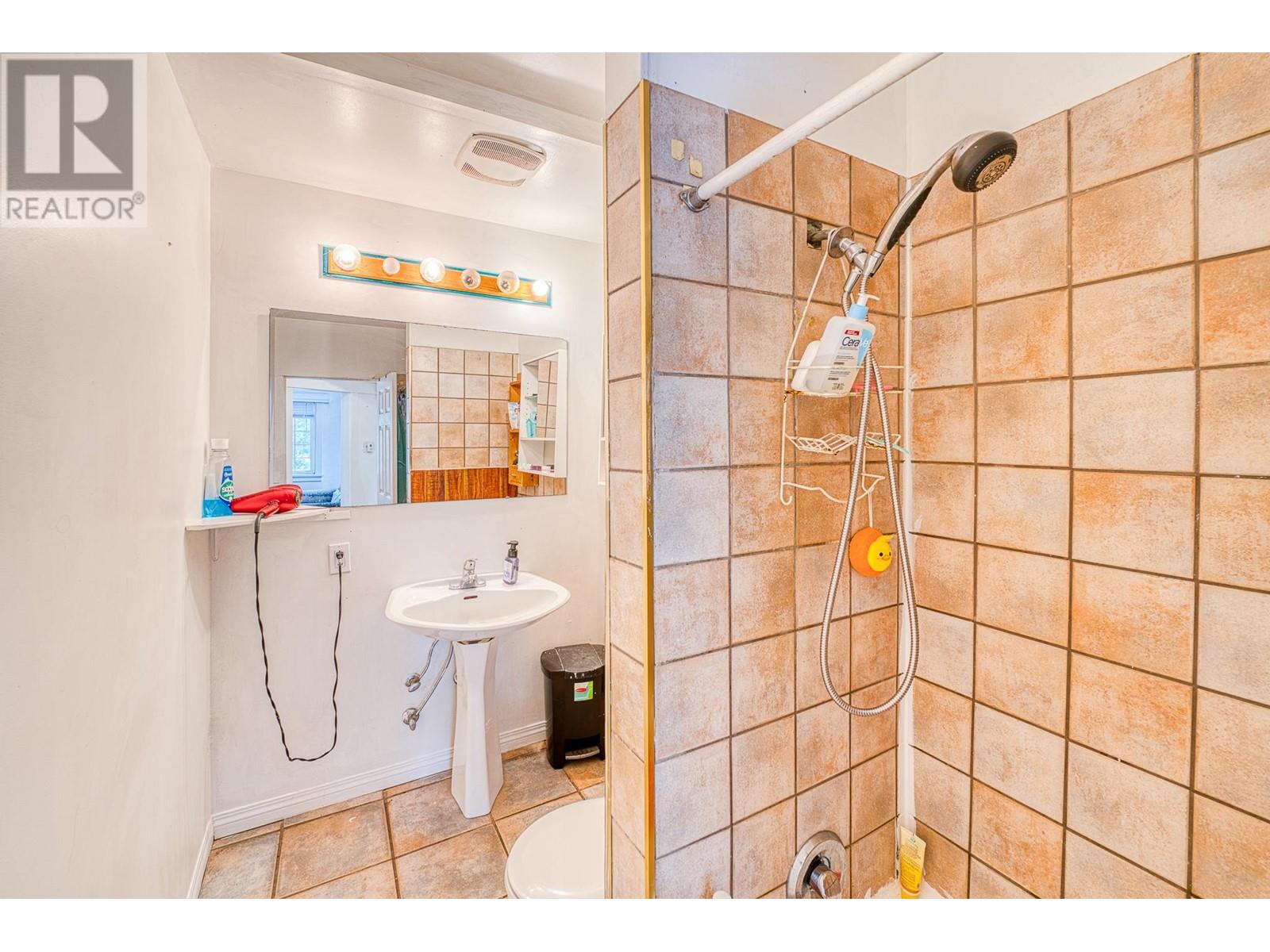 2779 Nanaimo Street, Vancouver, British Columbia  V5N 5E9 - Photo 13 - R2920612