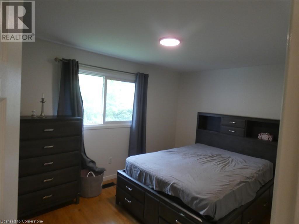 304 Niagara Street, Welland, Ontario  L3C 1K6 - Photo 13 - 40654937