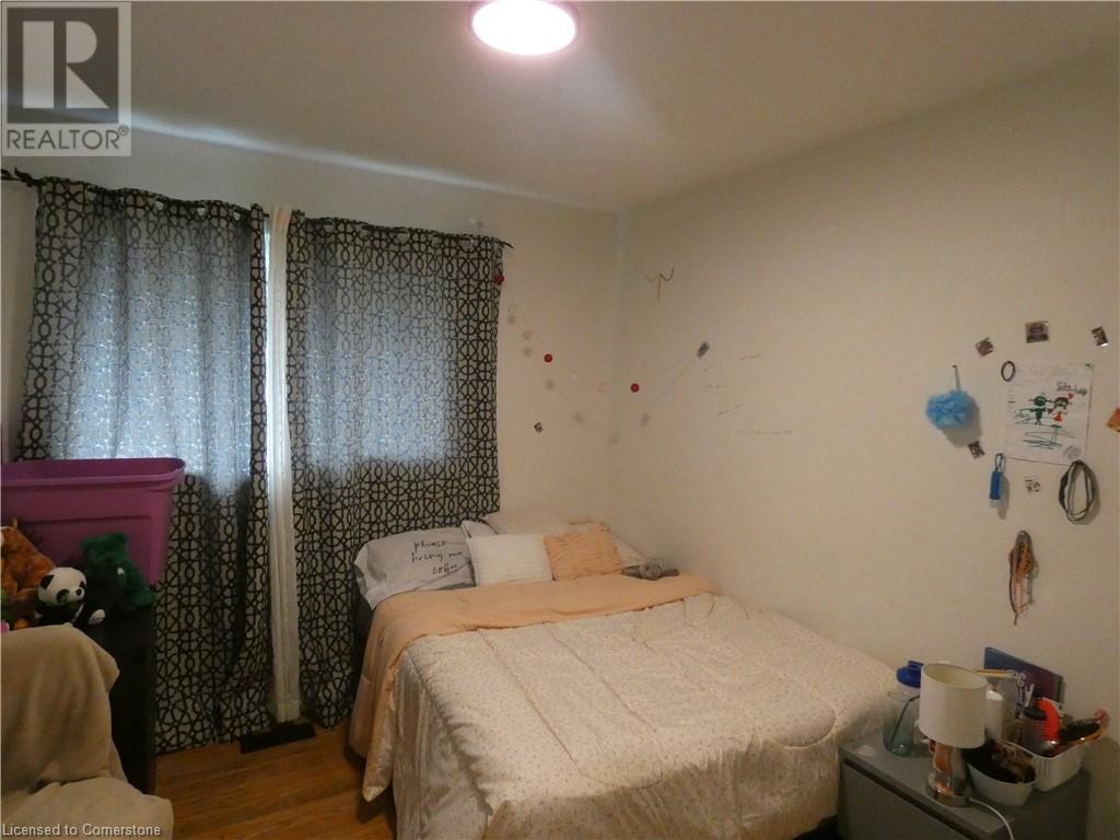 304 Niagara Street, Welland, Ontario  L3C 1K6 - Photo 14 - 40654937