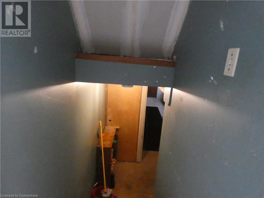 304 Niagara Street, Welland, Ontario  L3C 1K6 - Photo 20 - 40654937