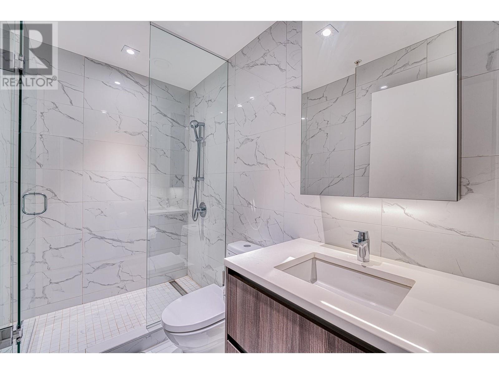 Listing Picture 15 of 21 : 1013 8133 COOK ROAD, Richmond / 烈治文 - 魯藝地產 Yvonne Lu Group - MLS Medallion Club Member