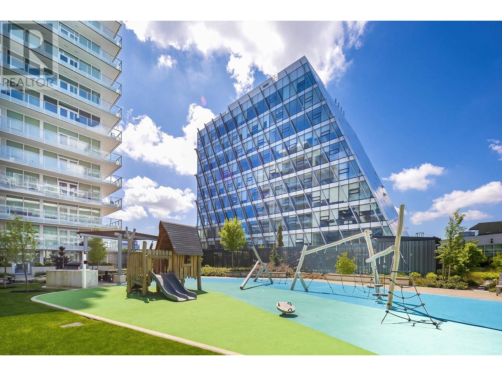 Listing Picture 17 of 21 : 1013 8133 COOK ROAD, Richmond / 烈治文 - 魯藝地產 Yvonne Lu Group - MLS Medallion Club Member