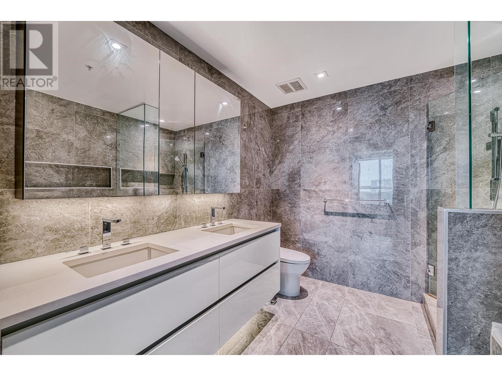 Listing Picture 13 of 21 : 1013 8133 COOK ROAD, Richmond / 烈治文 - 魯藝地產 Yvonne Lu Group - MLS Medallion Club Member