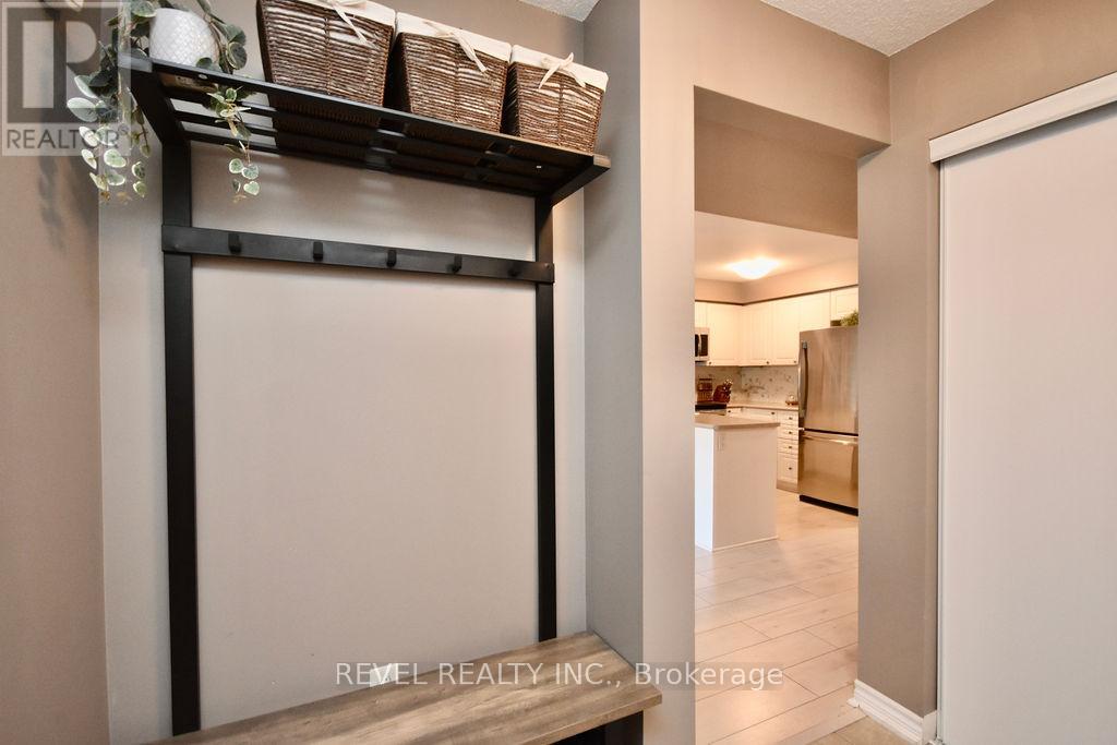 11 - 53 Ferndale Drive S, Barrie (Ardagh), Ontario  L4N 5W9 - Photo 7 - S9373090