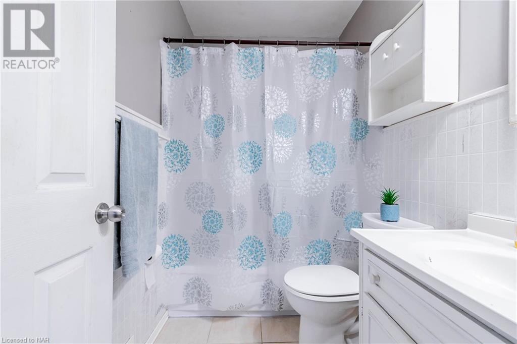 7016 Garden Street, Niagara Falls, Ontario  L2G 1H7 - Photo 18 - 40653443