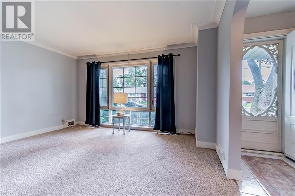 7016 Garden Street, Niagara Falls, Ontario  L2G 1H7 - Photo 7 - 40653443