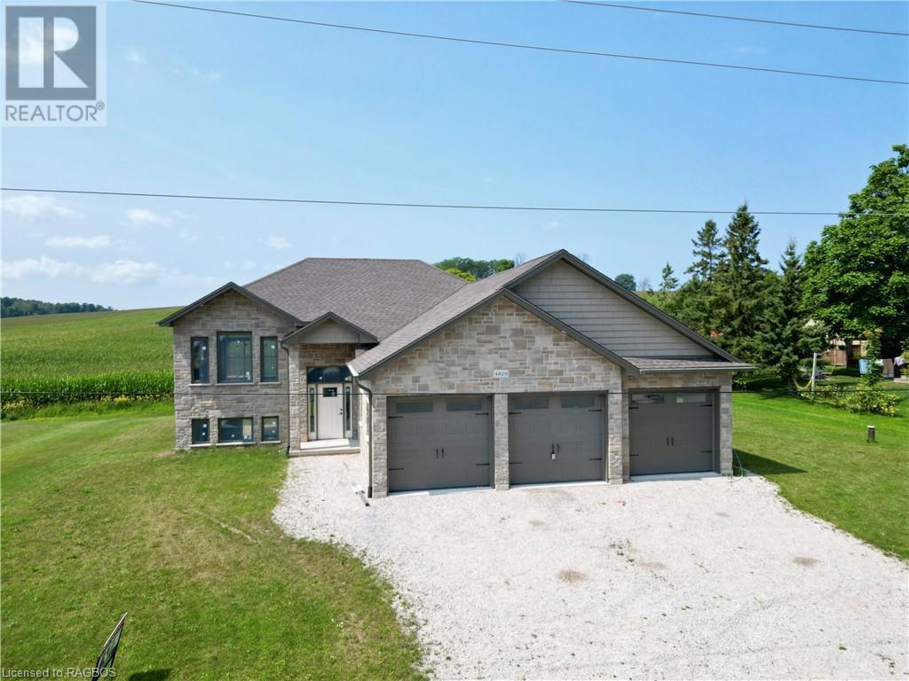 4829 Bruce Road 3, Burgoyne, Ontario  N0H 2C7 - Photo 2 - 40654311