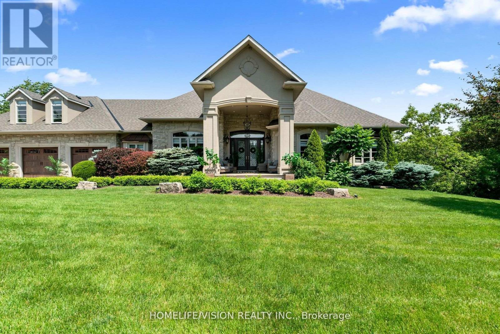 29 Grandview Crescent, Bradford West Gwillimbury, Ontario  L3Z 2A5 - Photo 4 - N9373362