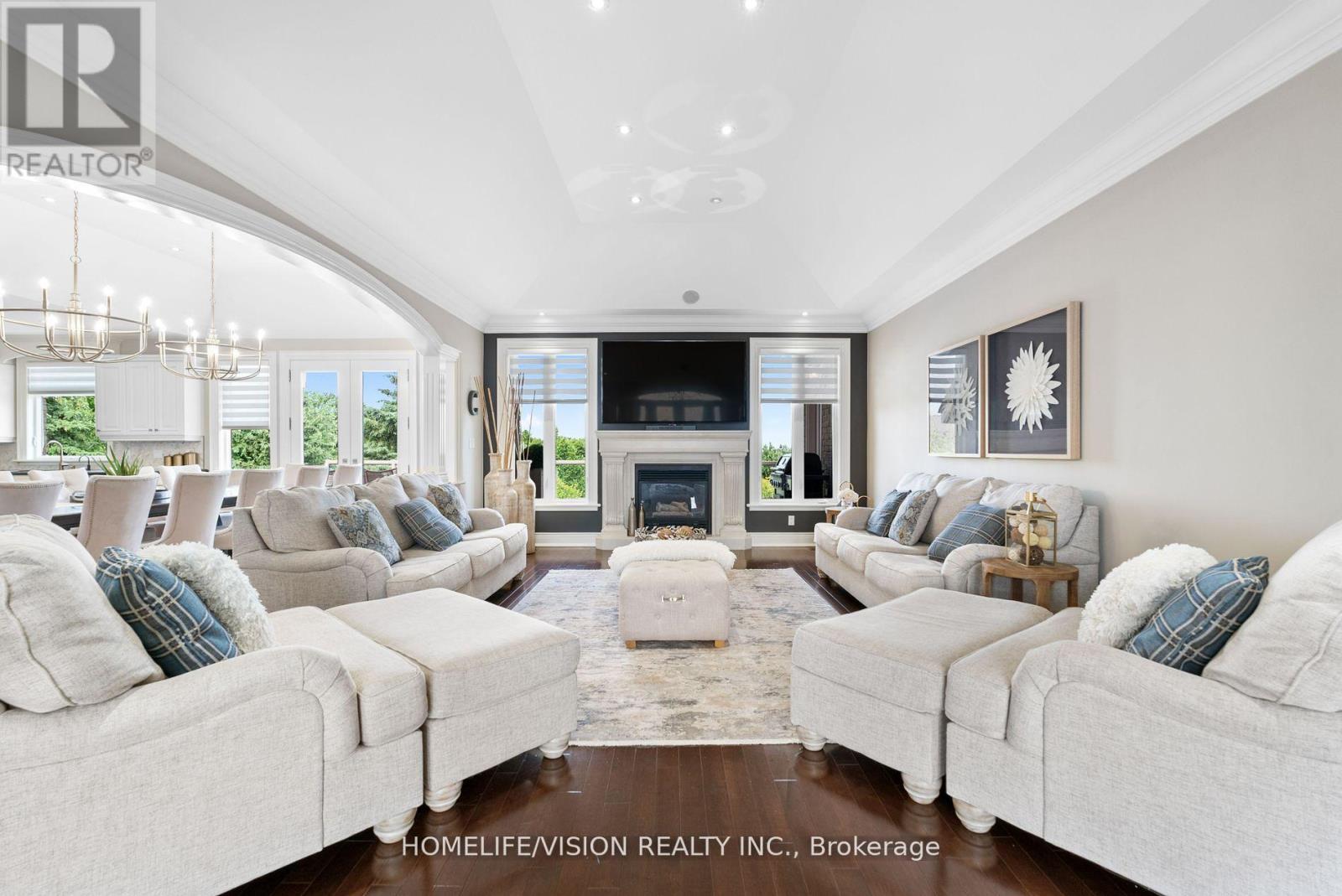 29 Grandview Crescent, Bradford West Gwillimbury, Ontario  L3Z 2A5 - Photo 8 - N9373362