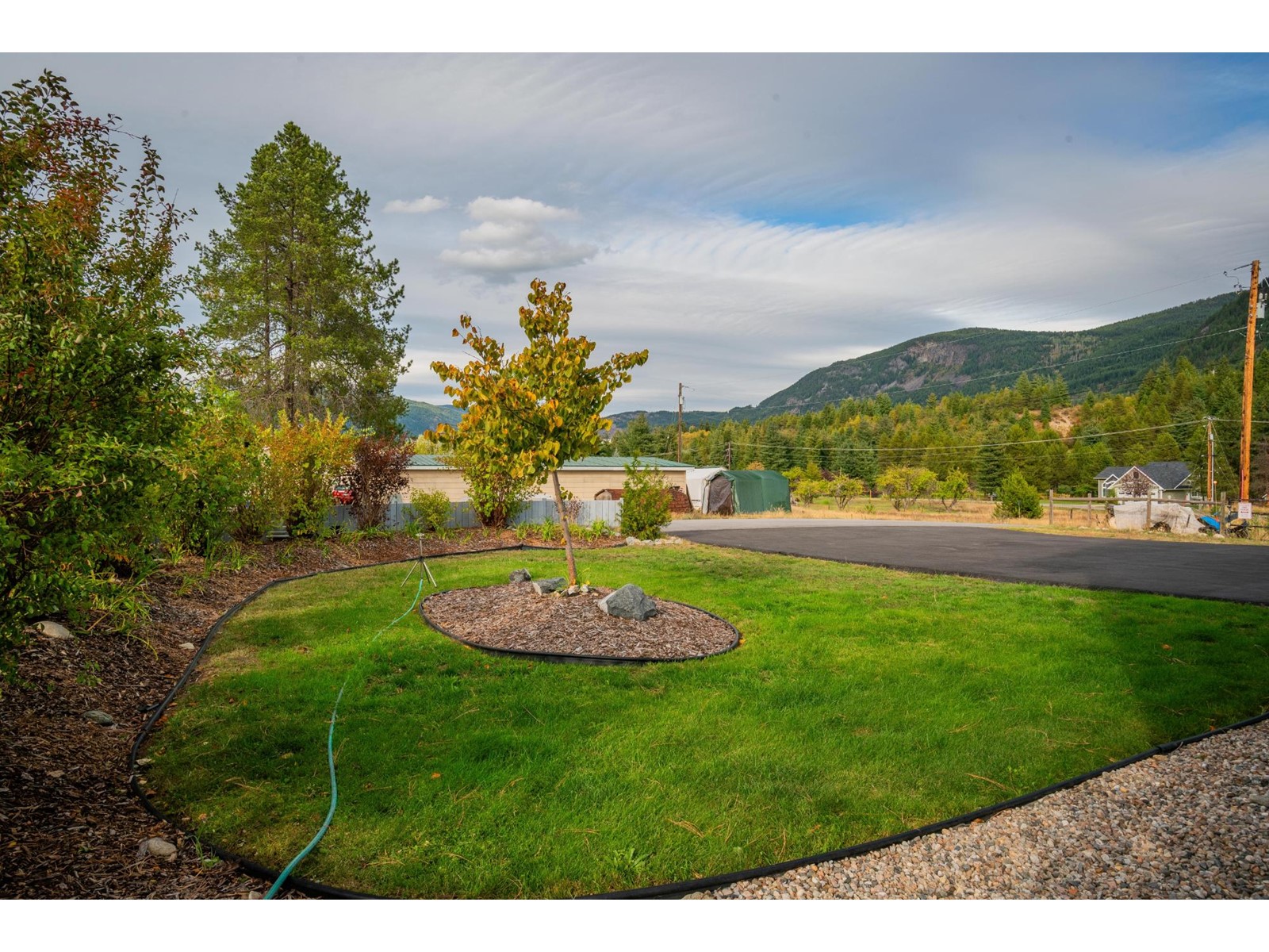 855 Duke Road, Castlegar, British Columbia  V1N 4K8 - Photo 52 - 2479755