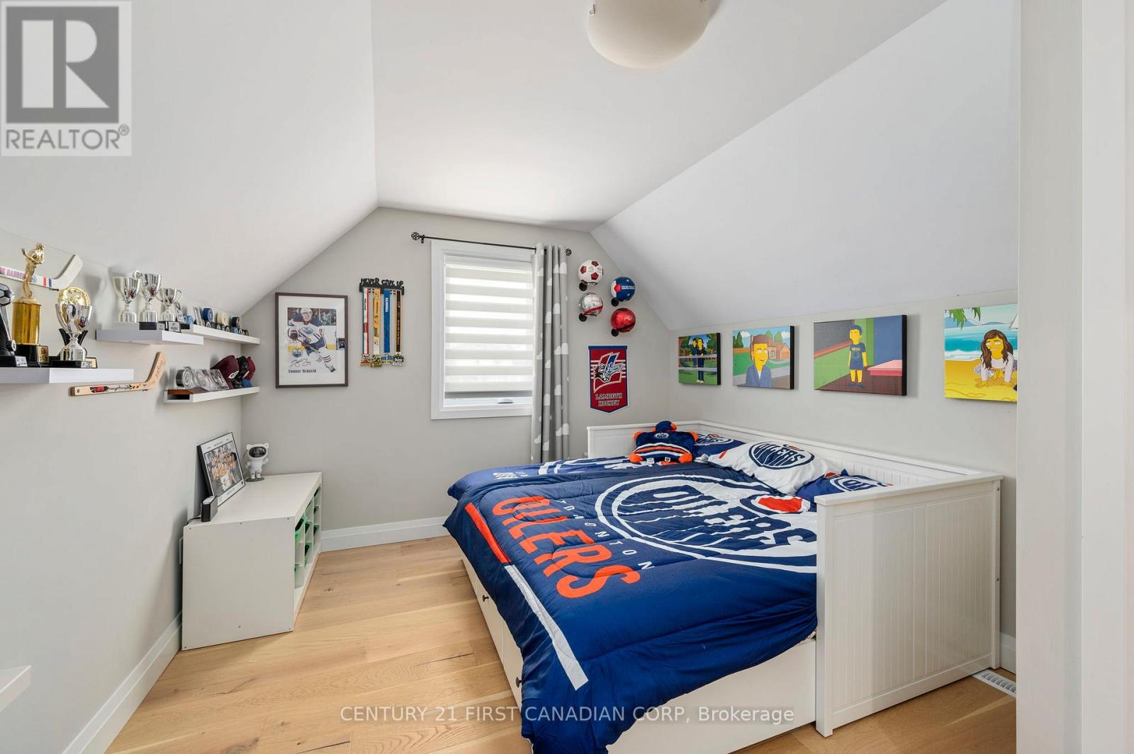 Photo 20 of 40 for 2393 Bakervilla Street