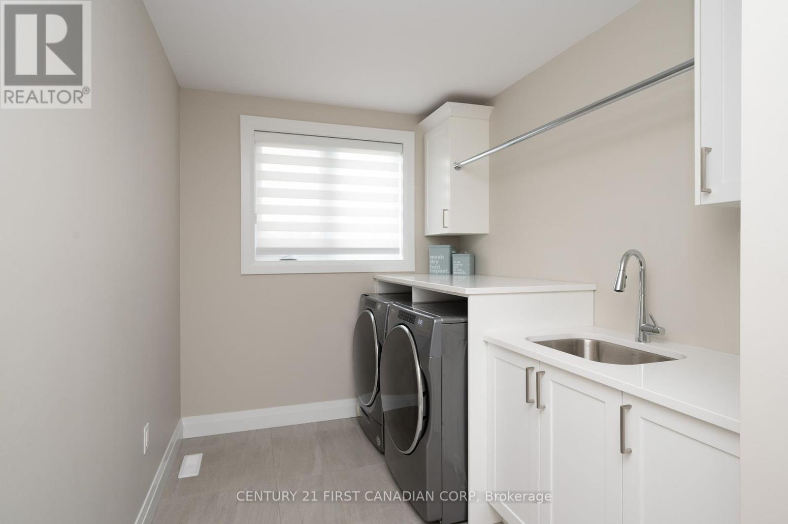 Photo 25 of 40 for 2393 Bakervilla Street