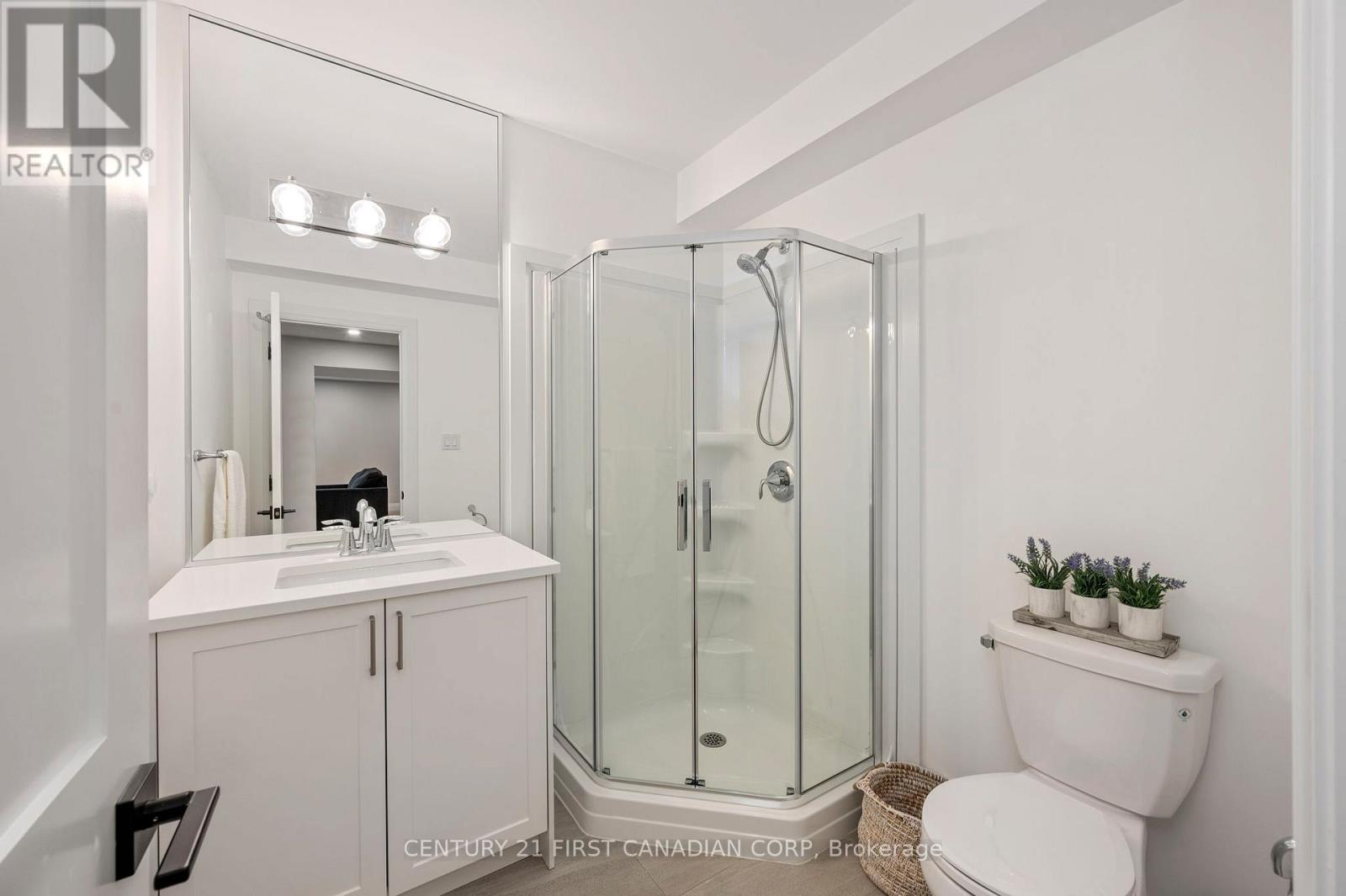 Photo 31 of 40 for 2393 Bakervilla Street
