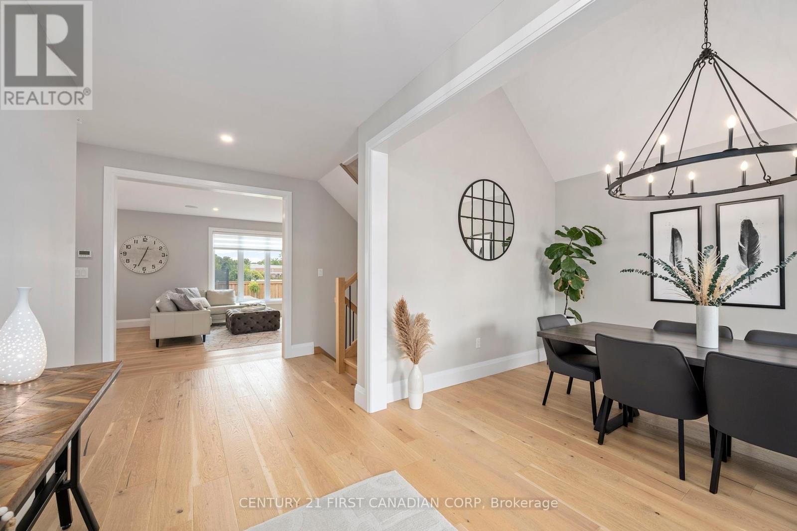 Photo 6 of 40 for 2393 Bakervilla Street
