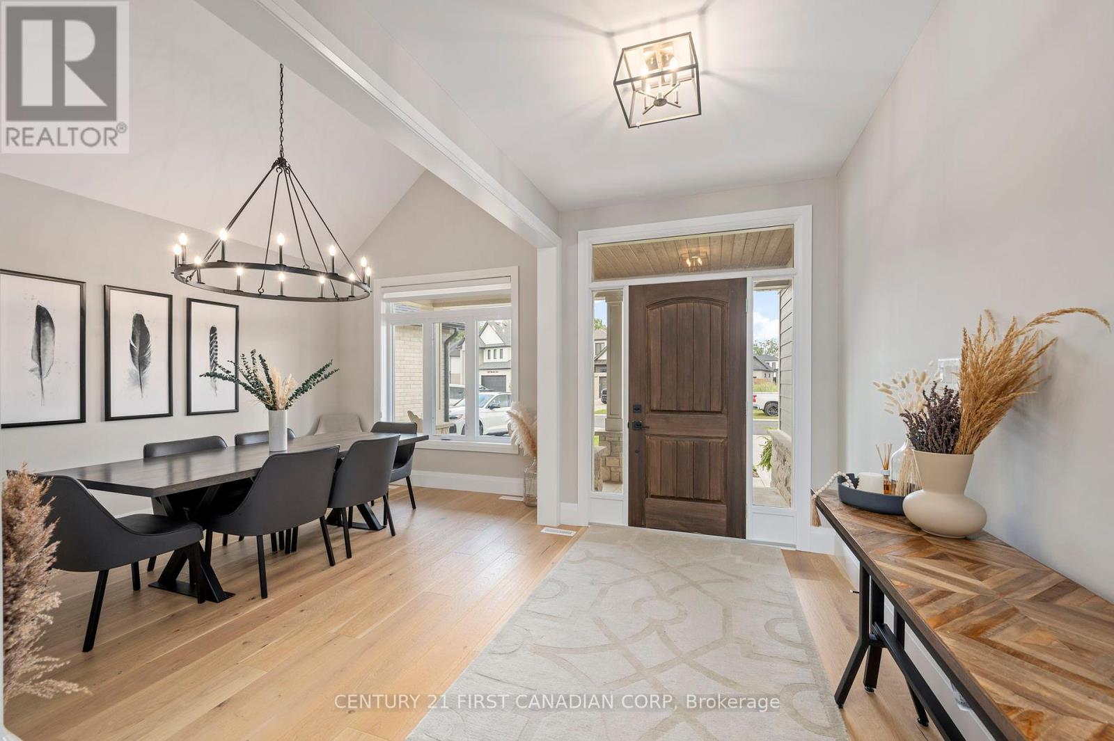 Photo 7 of 40 for 2393 Bakervilla Street