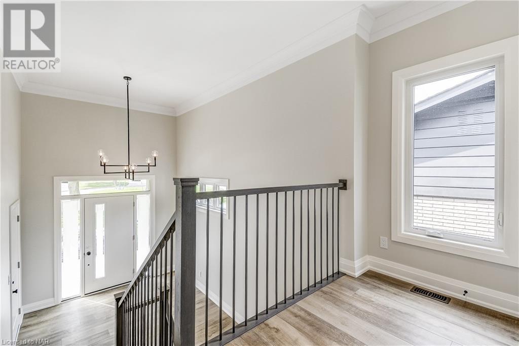 38a Neptune Drive, St. Catharines, Ontario  L2M 2S2 - Photo 6 - 40654801