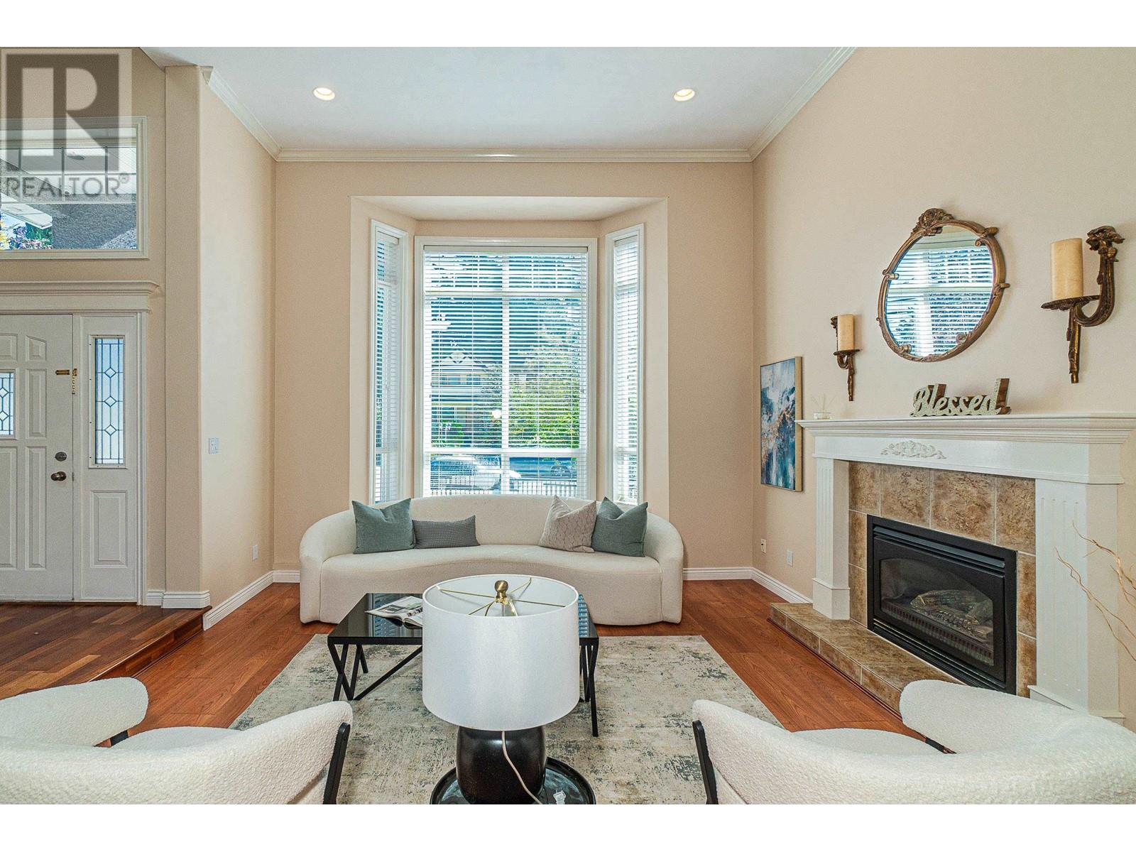 7289 Gray Avenue, Burnaby, British Columbia  V5J 3Z1 - Photo 5 - R2924625