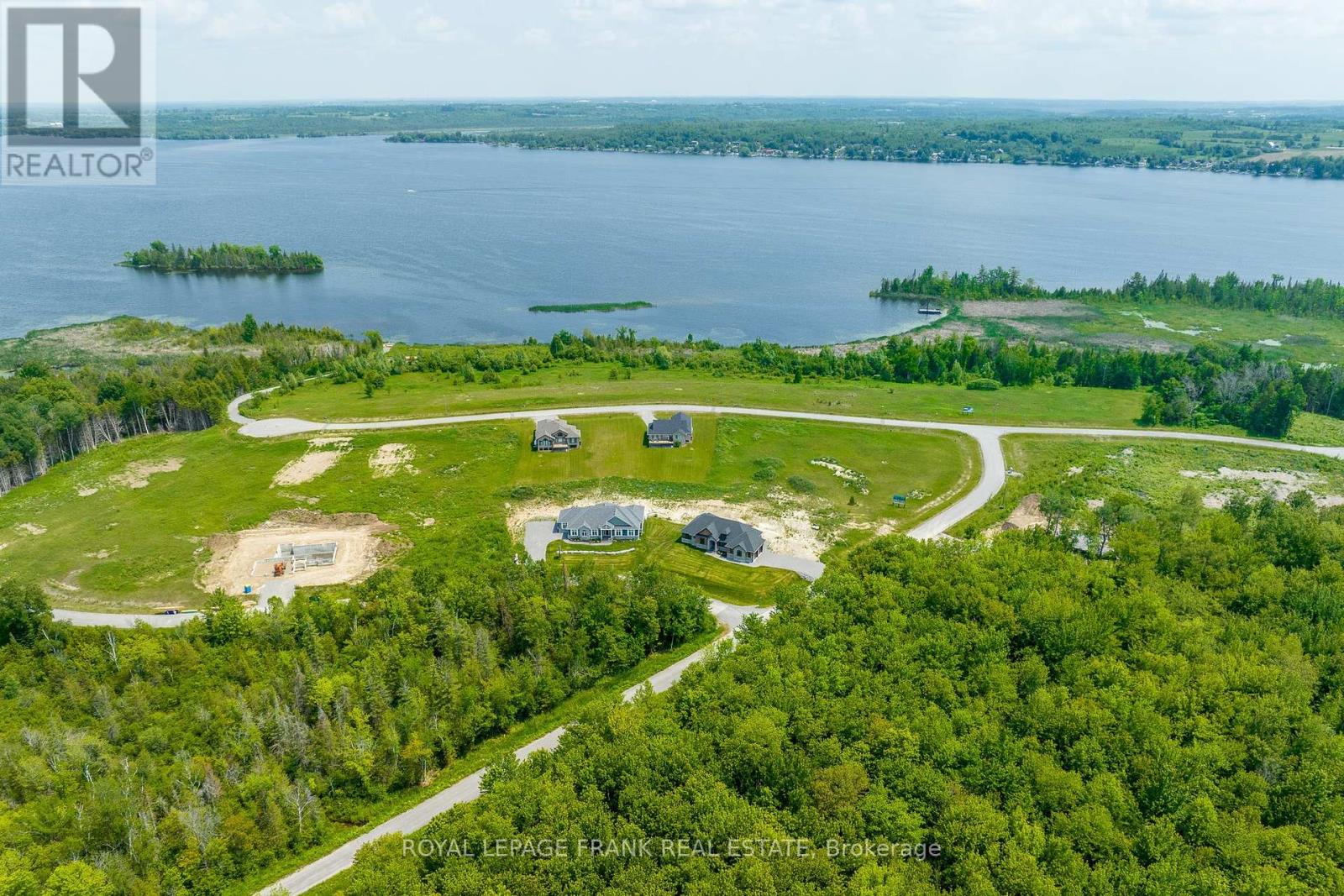 4 Avalon Drive, Kawartha Lakes, Ontario  K0M 1N0 - Photo 3 - X9374059