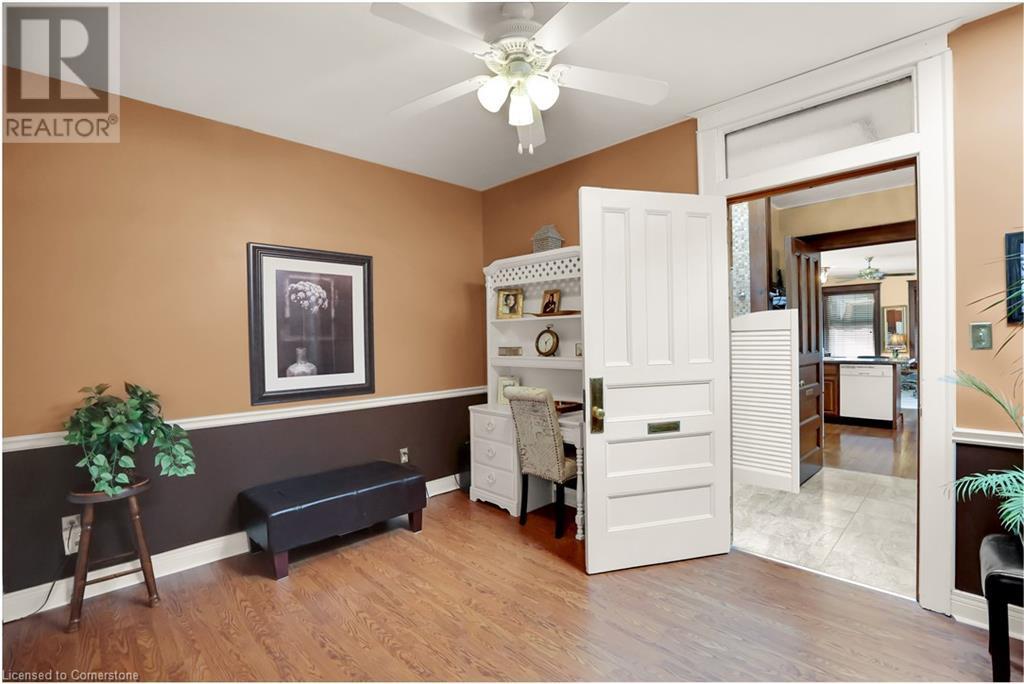 24 Cross Street, Welland, Ontario  L3B 3G1 - Photo 17 - 40654608