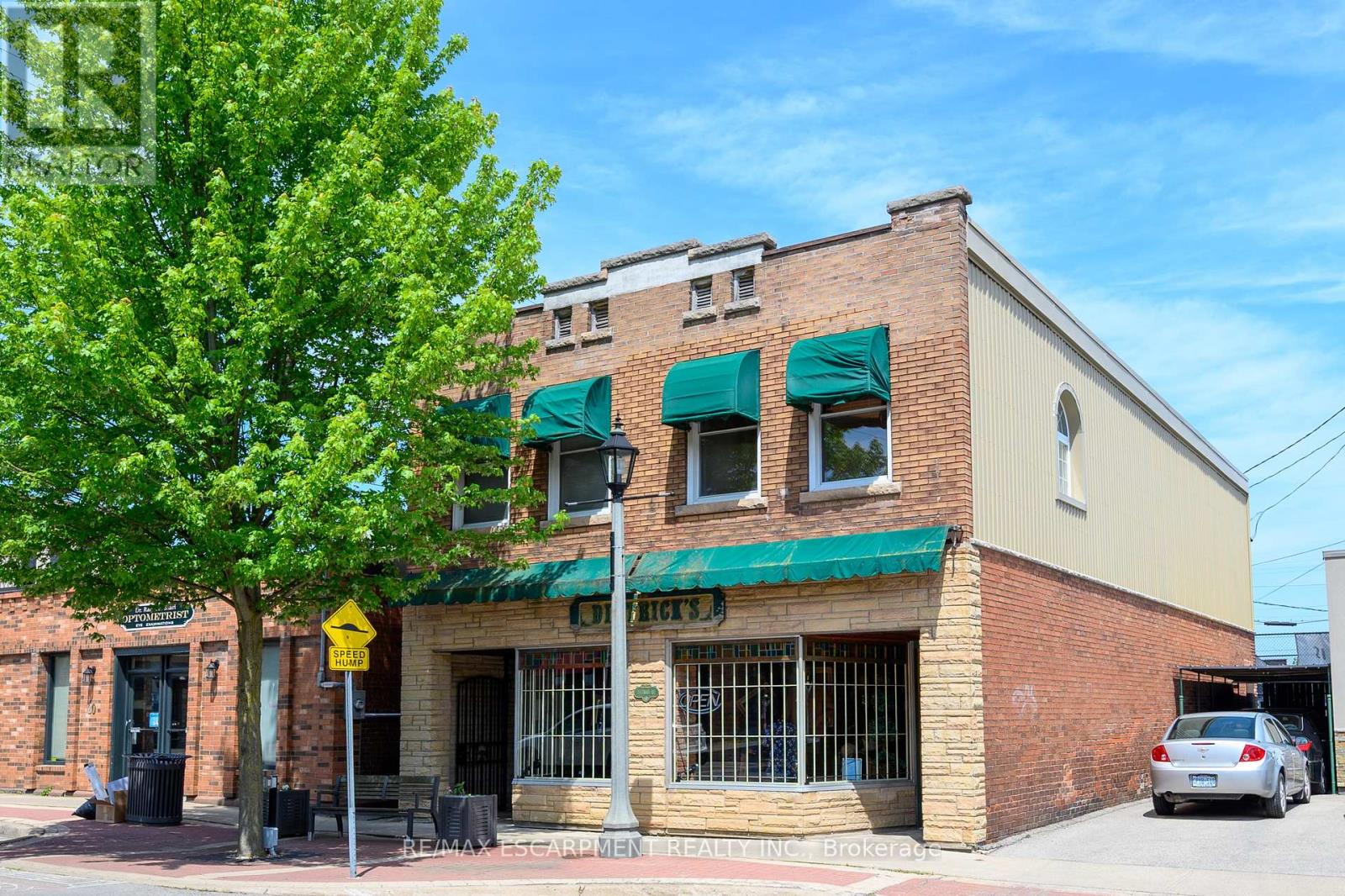 Property at 24 CROSS STREET image 1