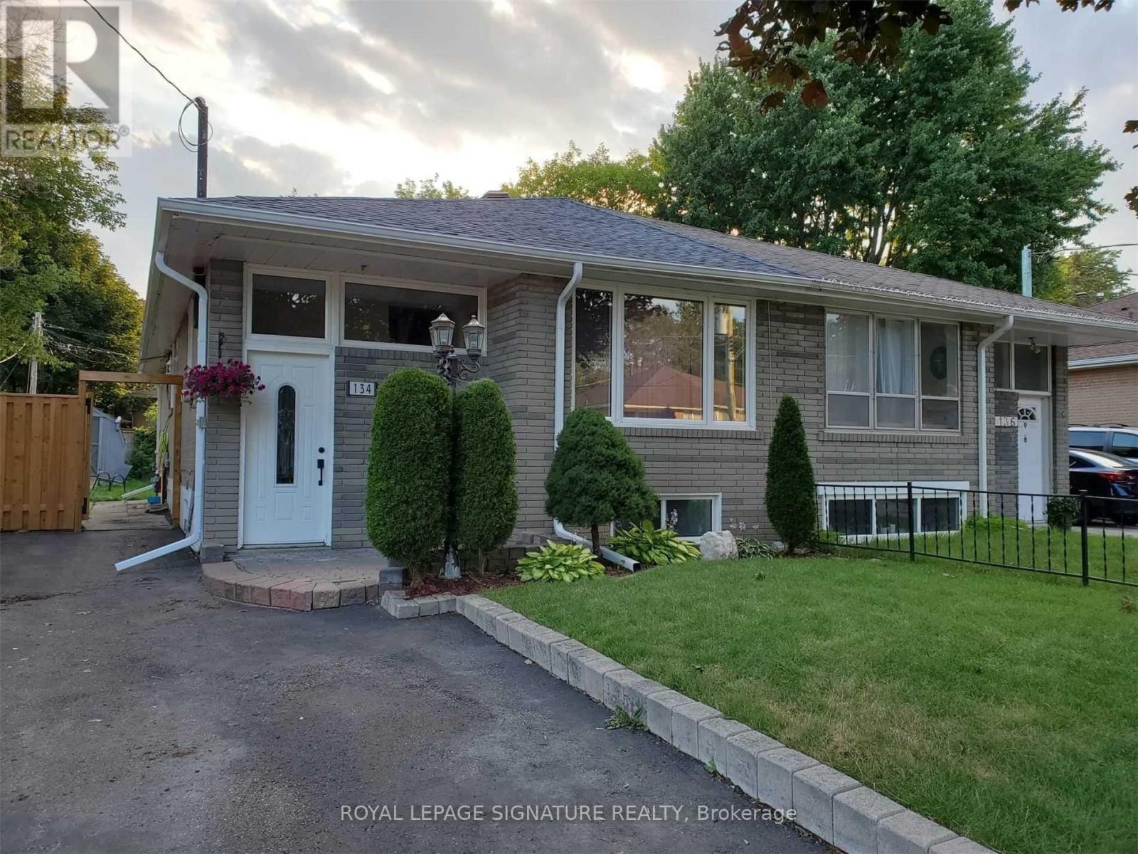 LOWER - 134 WILLOW LANE, newmarket (bristol-london), Ontario