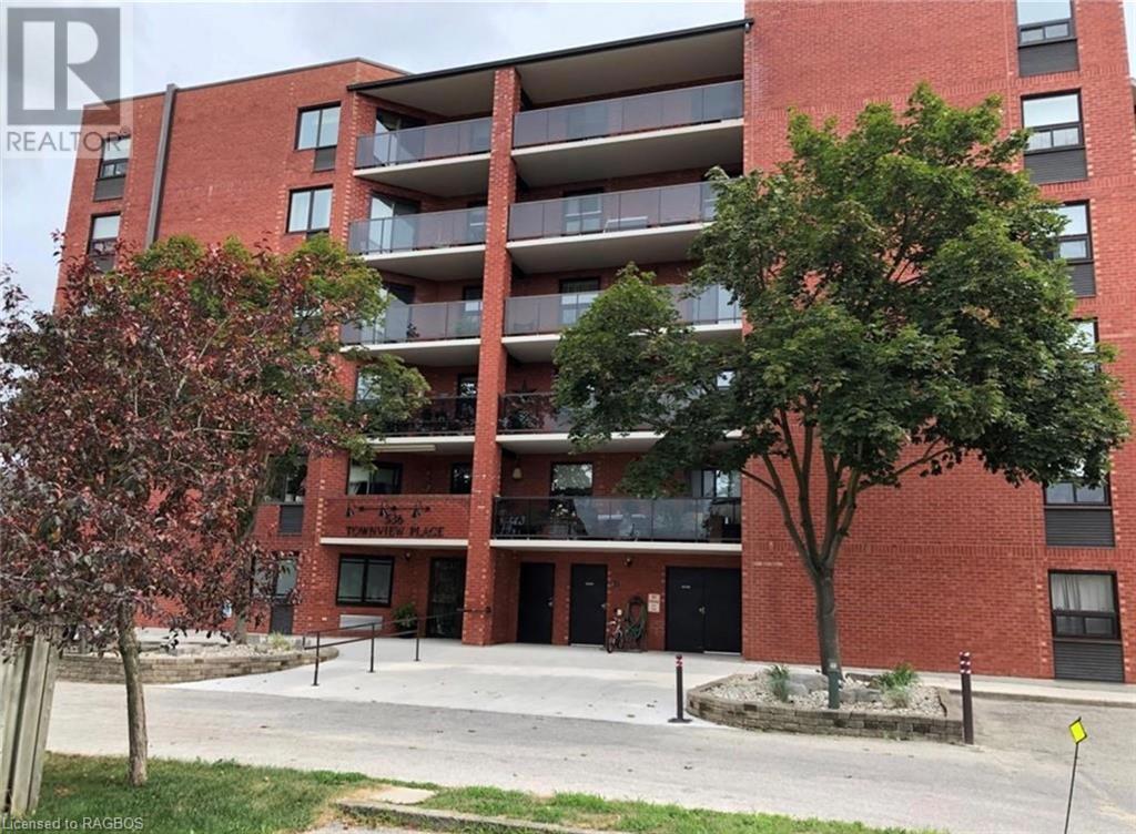 536 11TH Avenue Unit# 404, hanover, Ontario