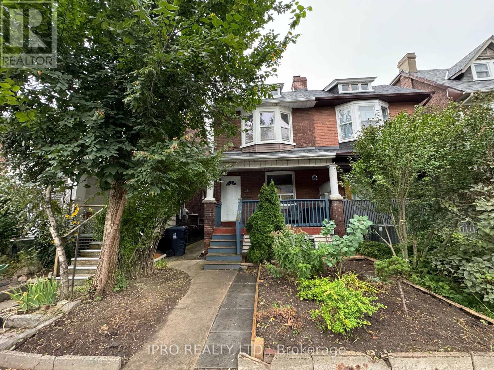 UPPER - 248 WOODBINE AVENUE, toronto (the beaches), Ontario