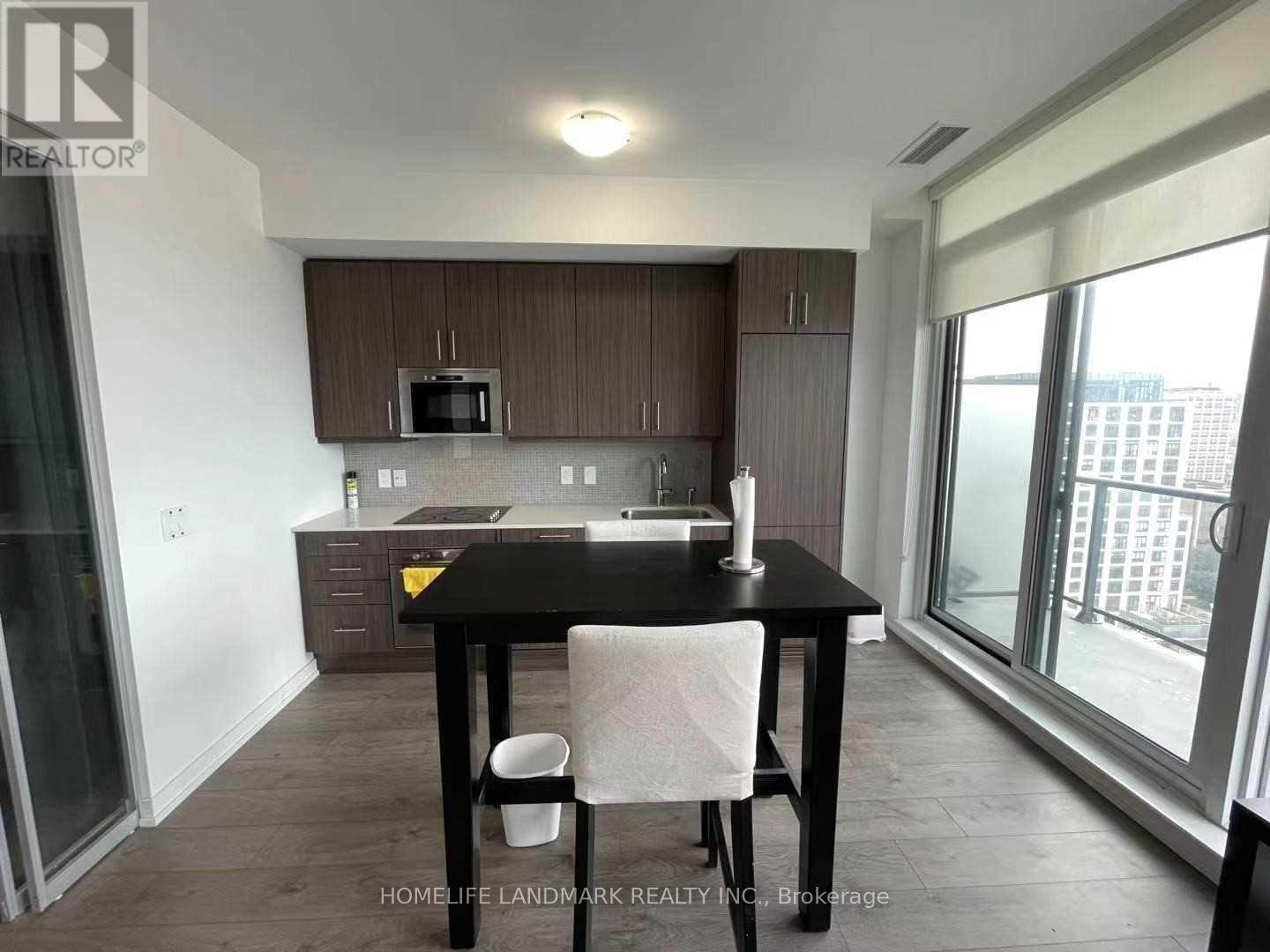 Ph3 - 297 College Street, Toronto, Ontario  M5T 1S2 - Photo 2 - C9374563