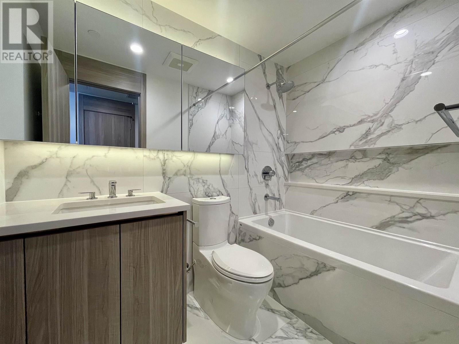 Listing Picture 11 of 18 : 906 4880 LOUGHEED HIGHWAY, Burnaby / 本拿比 - 魯藝地產 Yvonne Lu Group - MLS Medallion Club Member