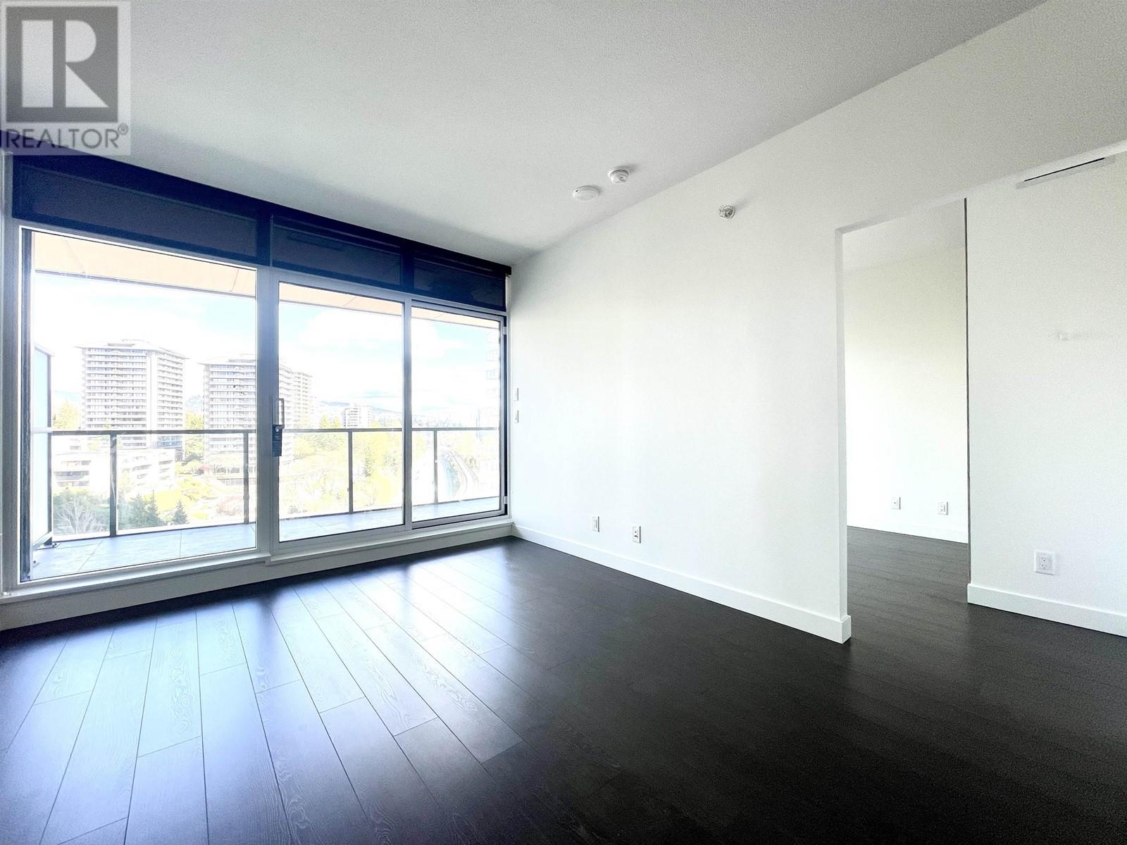 Listing Picture 8 of 18 : 906 4880 LOUGHEED HIGHWAY, Burnaby / 本拿比 - 魯藝地產 Yvonne Lu Group - MLS Medallion Club Member