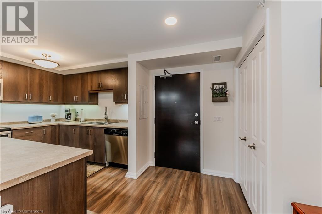 778 Laurelwood Drive Drive Unit# 705, Waterloo, Ontario  N2V 0G3 - Photo 11 - 40654030