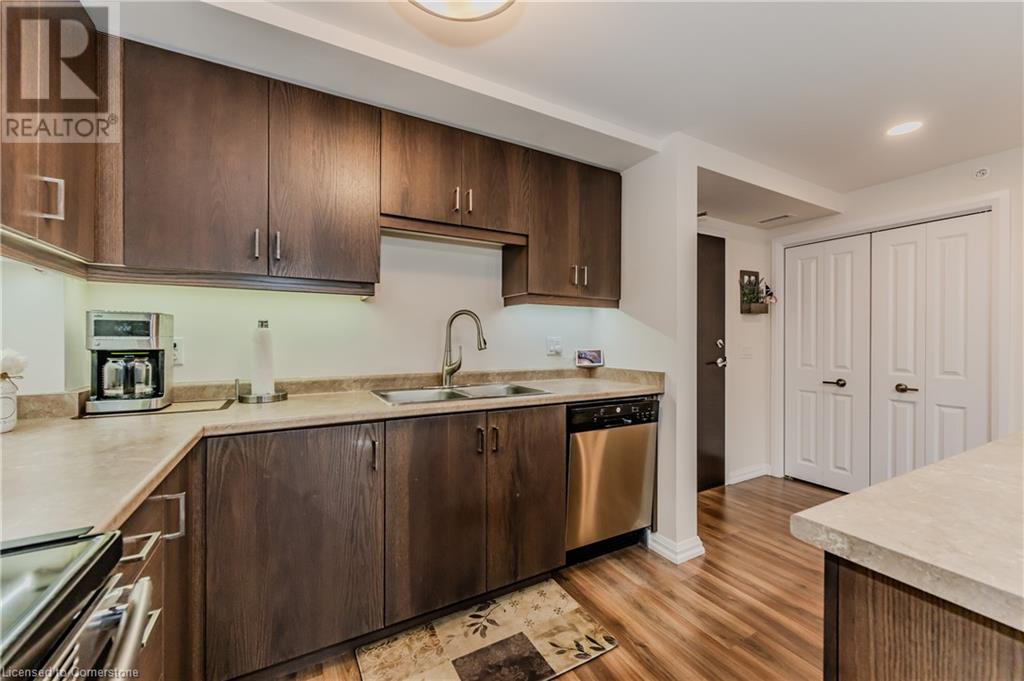778 Laurelwood Drive Drive Unit# 705, Waterloo, Ontario  N2V 0G3 - Photo 18 - 40654030