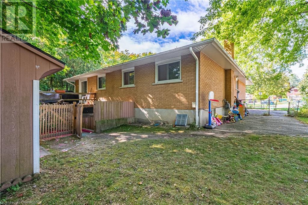 228 Ingleside Place, Kitchener, Ontario  N2M 2H2 - Photo 30 - 40654818