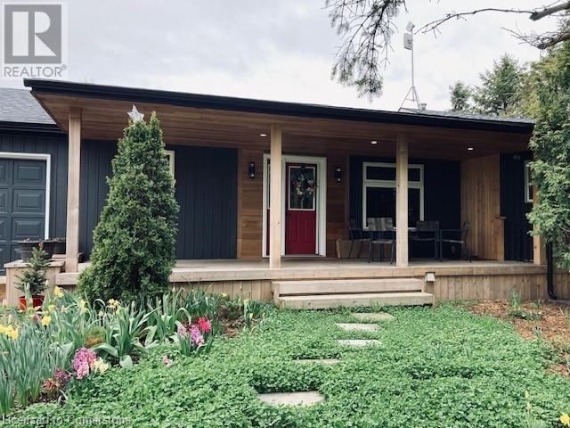 6 WEIR Road N, lynden, Ontario