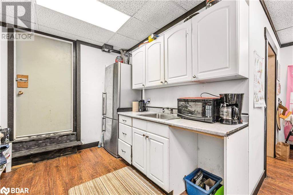 227 Wellington Street S, Bracebridge, Ontario  P1L 1C1 - Photo 11 - 40653793