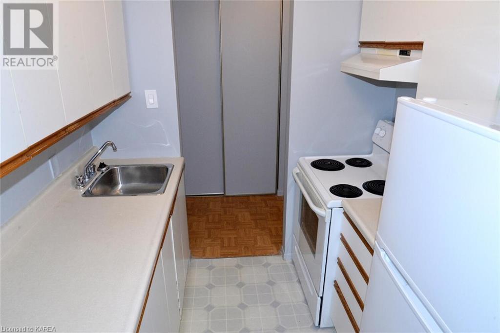 550 Talbot Place Unit# 202, Gananoque, Ontario  K7G 3C6 - Photo 8 - 40627089