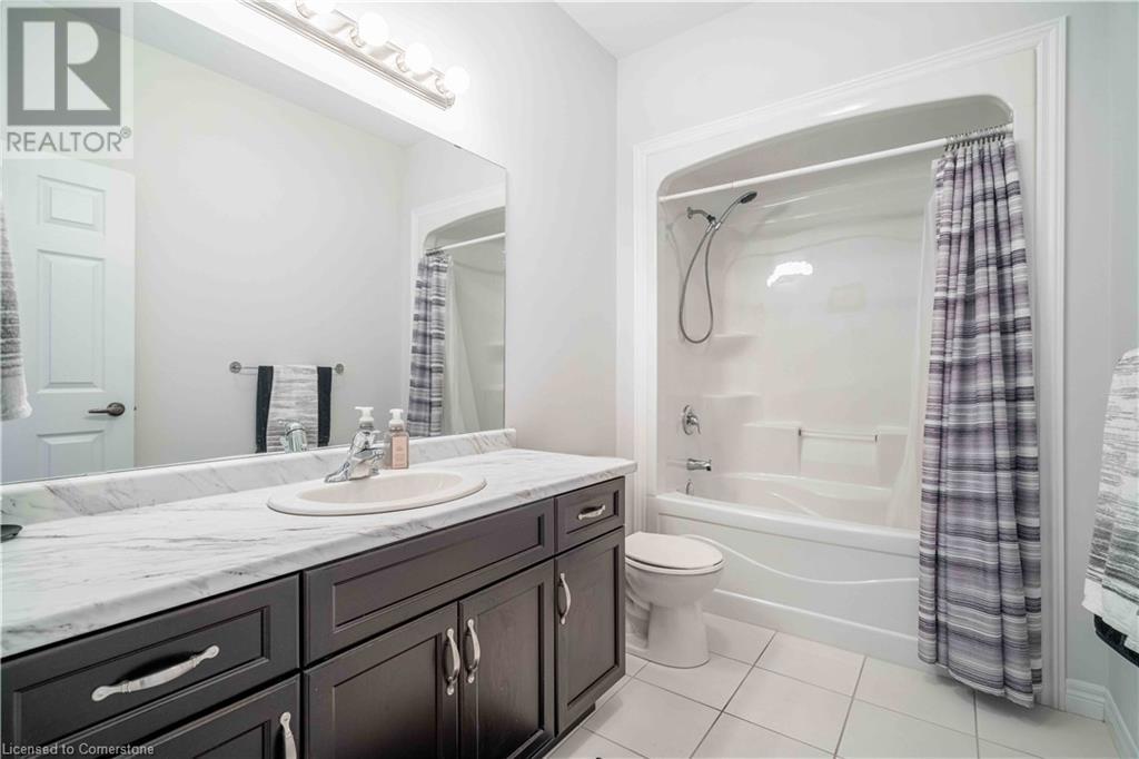 8 Hillgartner Lane, Binbrook, Ontario L0R 1C0 - Photo 19 - 40655266