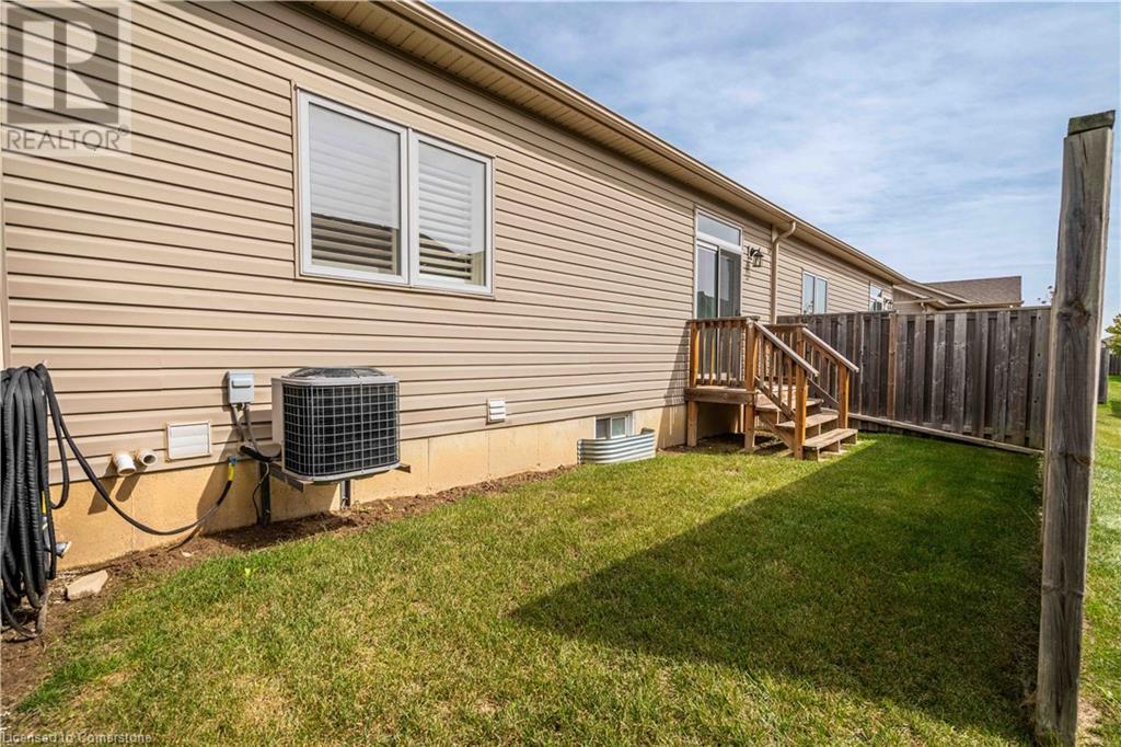 8 Hillgartner Lane, Binbrook, Ontario L0R 1C0 - Photo 28 - 40655266