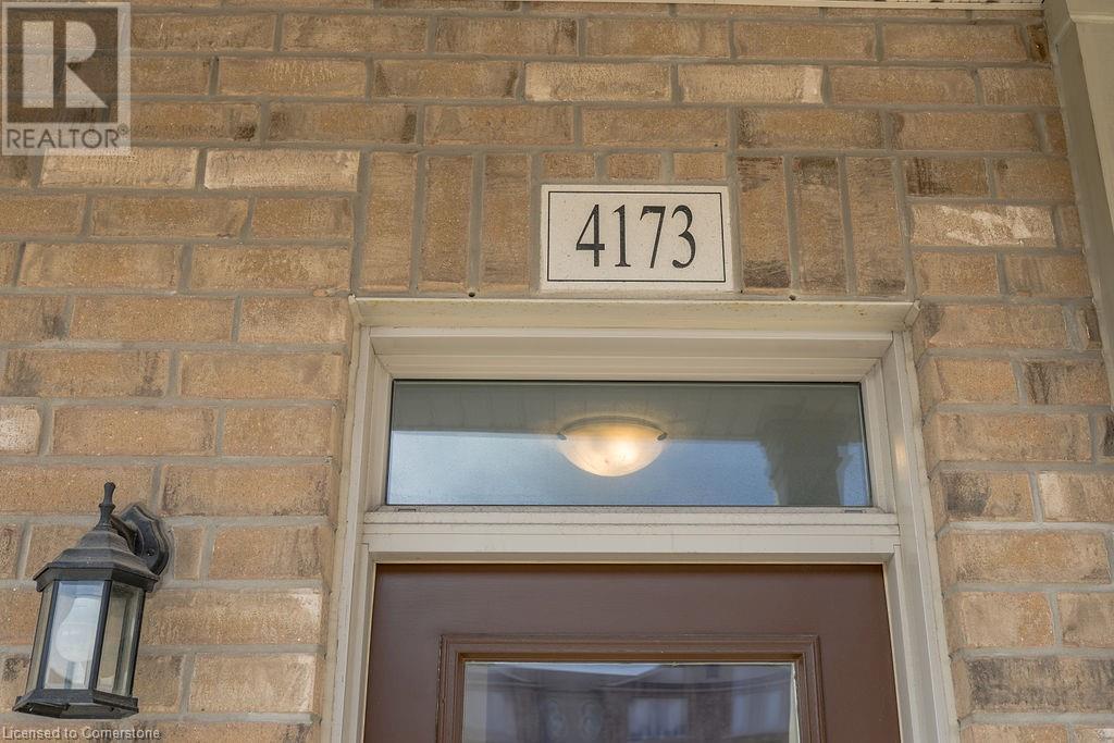 4173 Palermo Common, Burlington, Ontario  L7L 0G7 - Photo 3 - 40654736