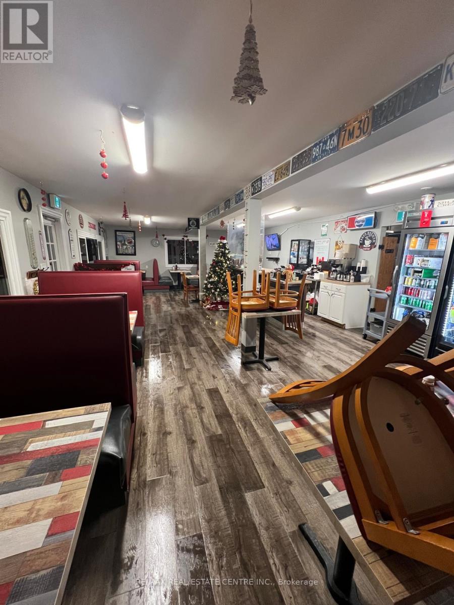 20 KINGS STREET W, Kawartha Lakes, Ontario
