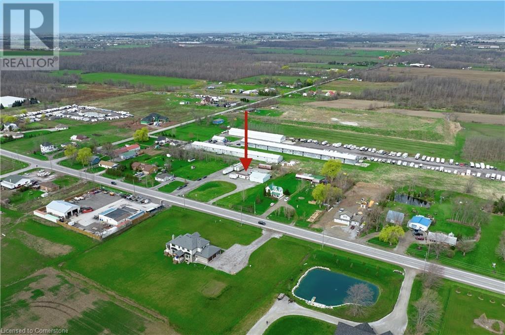 290 Mountain RoadGrimsby, Ontario  L3M 4E7 - Photo 3 - 40656000