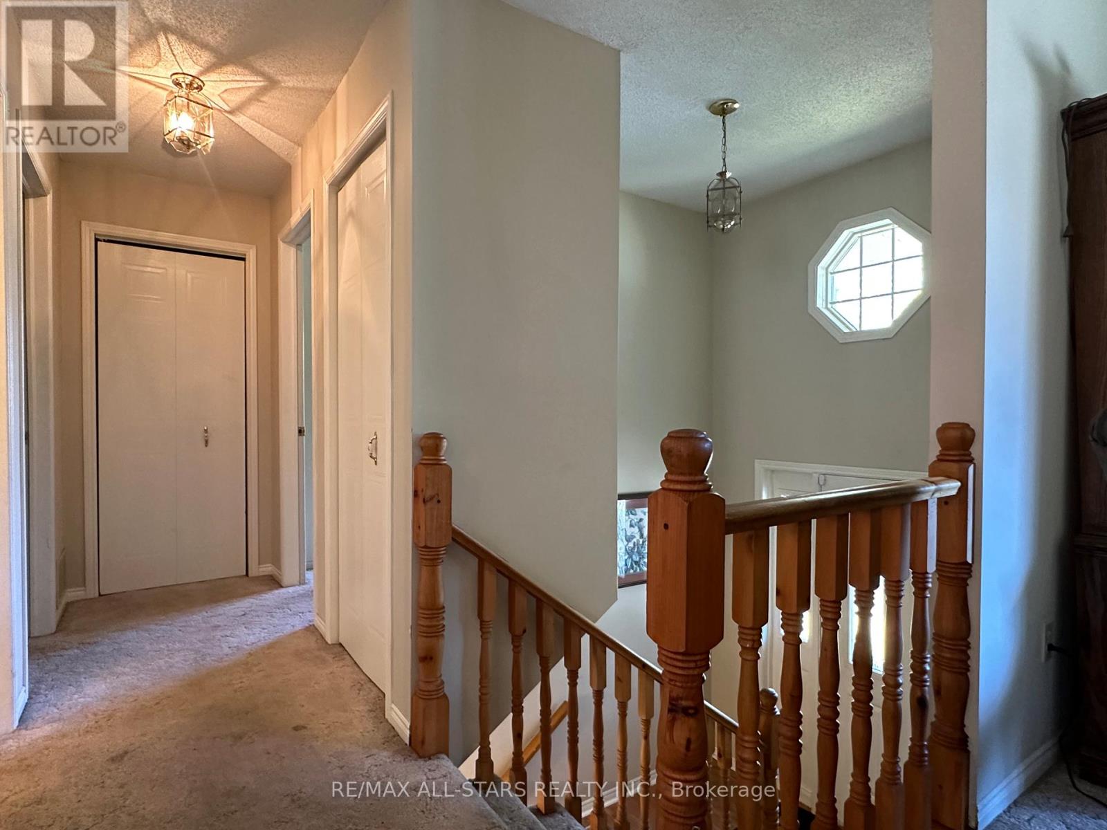 Property at 45 CEDARTREE LANE image 4