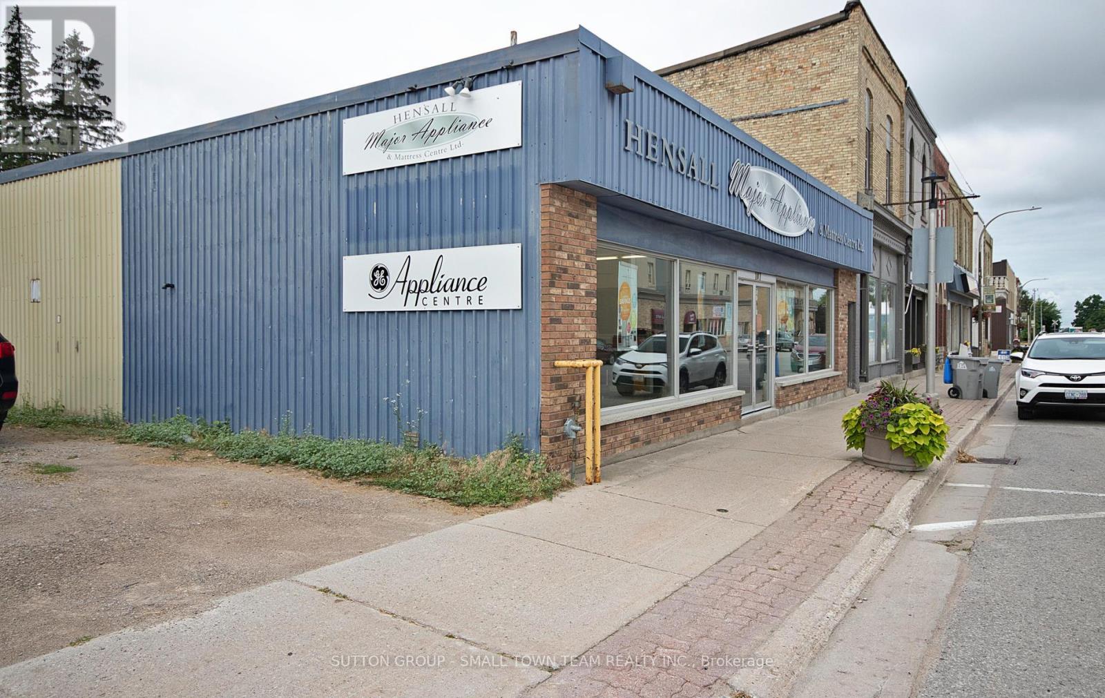 107 King Street, Bluewater, Ontario  N0M 1X0 - Photo 2 - X9375884