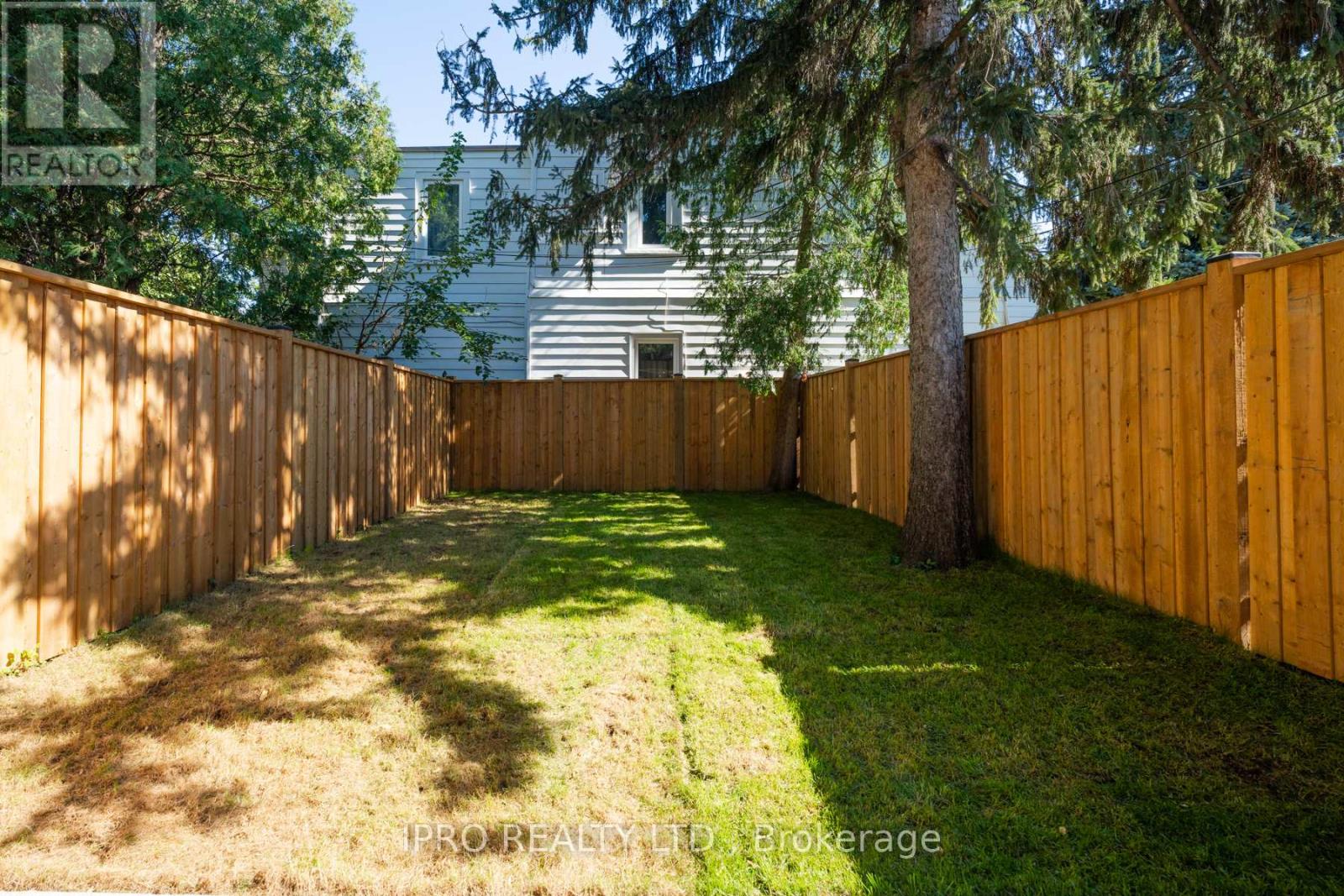 951b Greenwood Avenue, Toronto, Ontario  M4J 4C6 - Photo 38 - E9375822