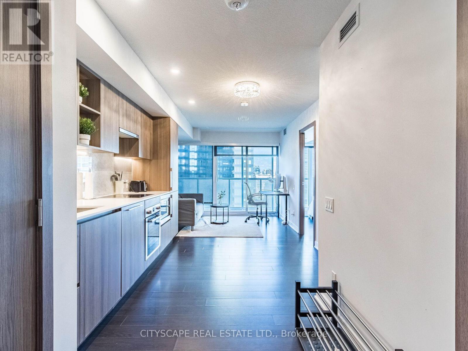 1509 - 17 Bathurst Street, Toronto, Ontario  M5V 0N1 - Photo 8 - C9375858