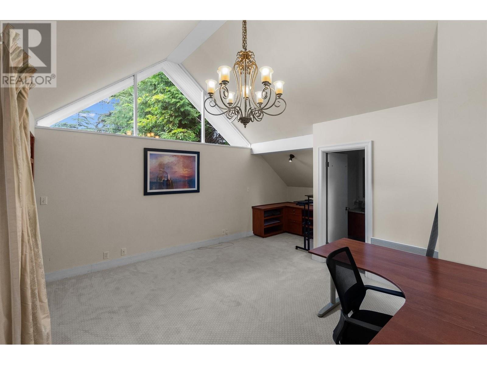 Listing Picture 17 of 31 : 4637 ANGUS DRIVE, Vancouver / 溫哥華 - 魯藝地產 Yvonne Lu Group - MLS Medallion Club Member